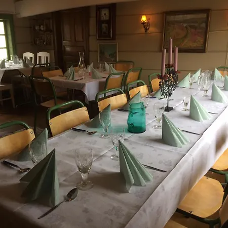 Strandastova Inn *